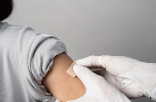 Should You Get the Fall Flu Shot? What Caregivers Need to Understand